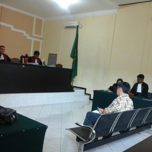 Dr Limaran Divonis Bebas Dari Dakwaan