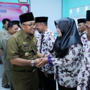  Pengukuhan Forum RT/RW TPI Timur 2015-2018,