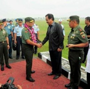 Wagub Dampingi Panglima TNI Kunker Di Ranai