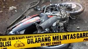 Tewas Setelah Dahului Truk di Jalan Satu Arah Dompak