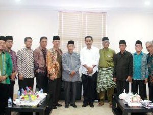 Bangun Pondasi Kemanusiaan dengan Iman dan Taqwa