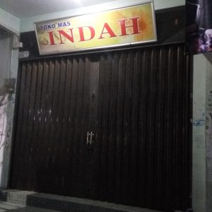Modus Beli Emas Lina Rugi 25 Juta