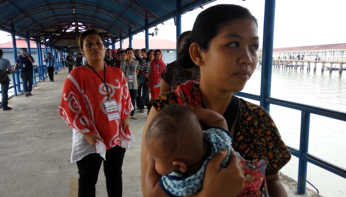 Anaknya Baru Dioperasi, WNI Ini Dipulangkan