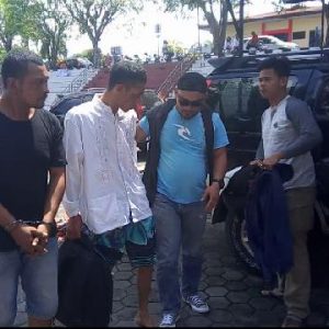 Video Dua Spesialis Pelaku Bobol Mesin  ATM  Dibekuk Polisi