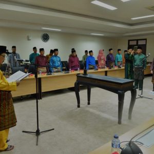 Arif  Lantik Tiga Pejabat Administrator