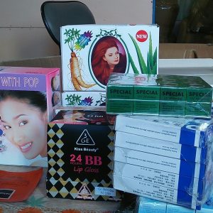 BPOM Kepri Gerebek Gudang Kosmetik Illegal