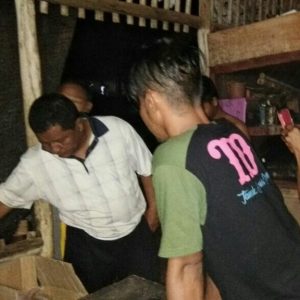Warga Temukan Bayi Perempuan Didalam Kardus