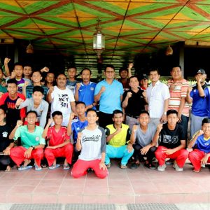 Bupati Bintan Kunjungi PS Bintan U-15 di Magelang