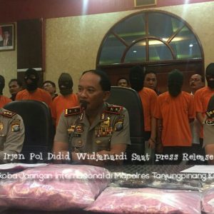 Polisi Amankan 17.240 butir Ekstasi dan 6 tersangka Pengedar Narkoba Jaringan Internasional