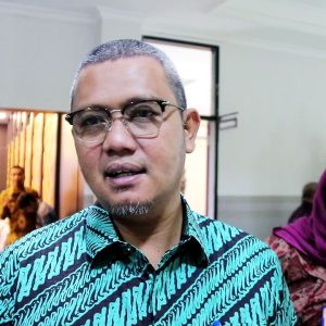 Apri Sujadi Minta Setiap Pegawai Tingkatkan Kinerja