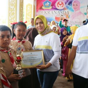 Peduli Sampah, Siswa Bintan Adu Kreativitas Daur Ulang Barang Bekas
