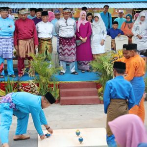 Permainan Tradisional Meriahkan Pawai Ta’ruf MTQ Bintan