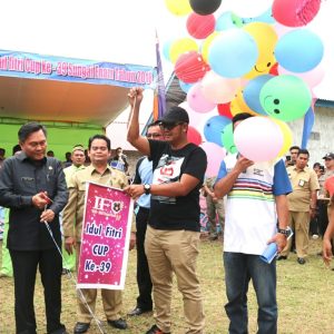 Apri Resmi Buka Turnamen Idulfitri Cup ke 39 Sungai Enam Tahun 2018.