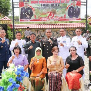 Wakil Bupati Bintan Hadiri HUT Bhayangkara ke-72 di Mapolres Bintan