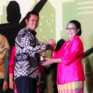 Terima Penghargaan Kabupaten Layak Anak Tahun 2018, Ini Kata Bupati Bintan