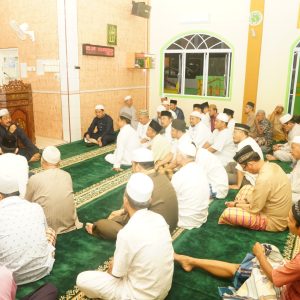 Bijak Berkata Agar Tidak Buruk Sangka