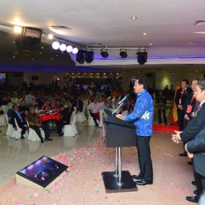 Mari, Bargandeng Tangan Membangun Indonesia