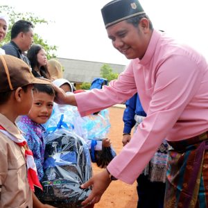 Disdik Bintan Bagikan Bantuan Seragam Sekolah Gratis Akhir Oktober 2018