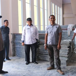Bupati Bintan Tinjau Pembangunan Stadion Bola Busung