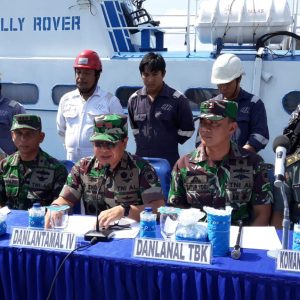 MV Jolly Rover Berbendera Mongolia Diamankan Lanal Karimun