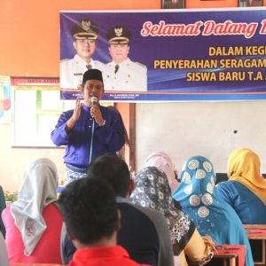 Pemkab Bintan Mulai Bagikan Bantuan Seragam Sekolah Gratis