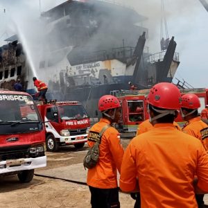Inilah Korban Kapal Roro KMP Sembilang Terbakar
