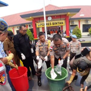 Polres Bintan Musnahkan 114 Kilogram Sabu Dari Tiga Tersangka