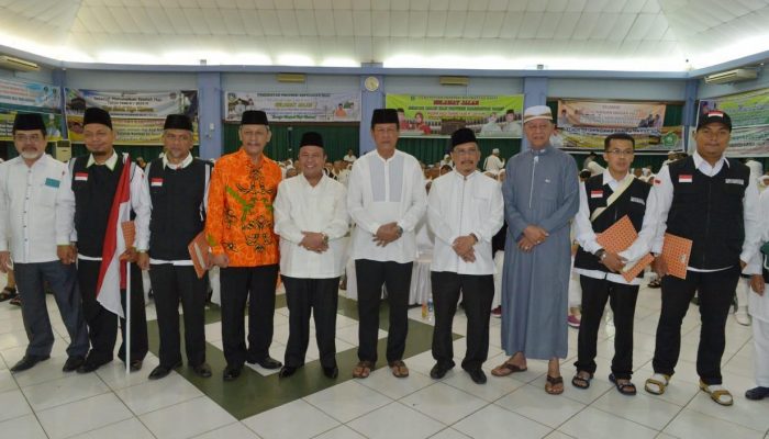 Ikhlas dalam Tolong Menolong