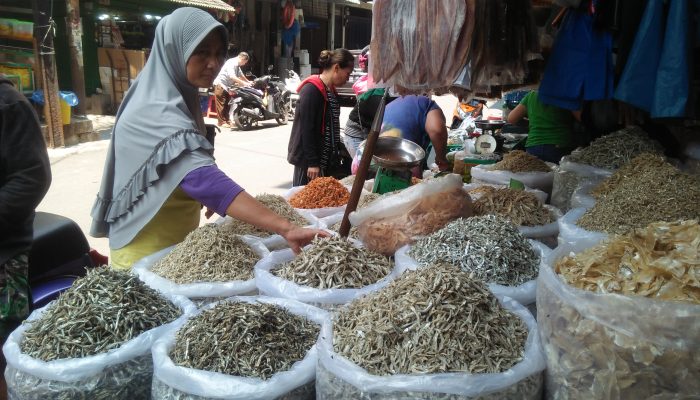 Bilis Jadi Buah Tangan Bagi Wisatawan Yang Datang Ke Tanjungpinang