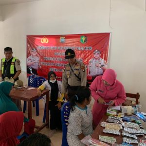 Warga Tambelan Terima Bantuan,Pengobatan Gratis Dan Trauma Healing