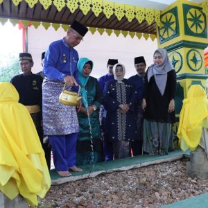 Ziarah Makam Leluhur Peringati Hari Jadi Tanjungpinang Ke-236