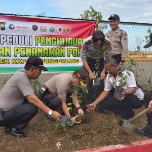 KKP SBP Tanam Puluhan Pohon