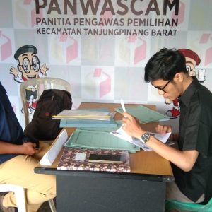 Hari ini Panwascam Barat Umumkan Hasil Tes Wawancara Calon PKD