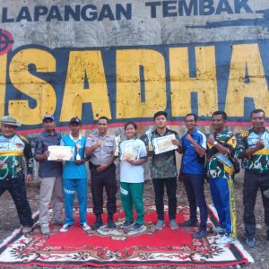 Yolla Raih Juara I Menembak Piala Kapolresta Barelang