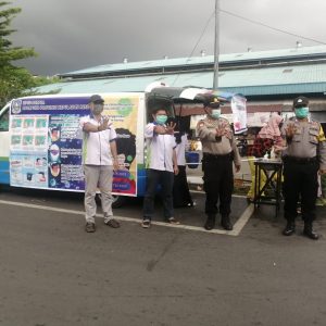 Mobil Keliling Himbau Warga Terkait Covid-19 Di Perumahan