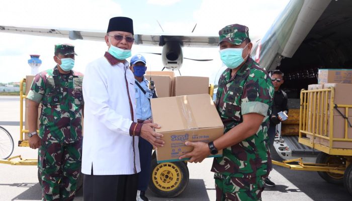 Pemko Terima Bantuan APD dan Ribuan Pack Masker