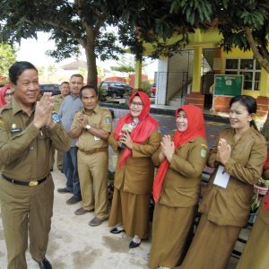 Isdianto Pesan Agar Masyarakat Tak Panik Hadapi Wabah Covid 19