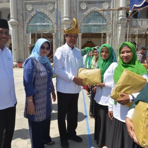Isdianto Apresiasi Kader Posyandu
