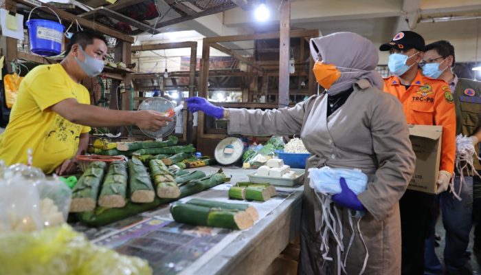 Jelang Idul Fitri, Plt. Walikota Sidak Pasar Baru Tanjungpinang