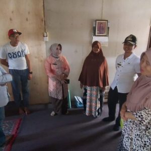 Keluarga RT Diduga Terima BST Dan RTLH