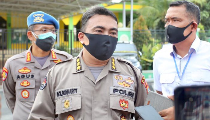 Kasus Penggelapan Oknum Polisi,Tim Gabungan Polda Kepri Amankan 30 Unit Mobil