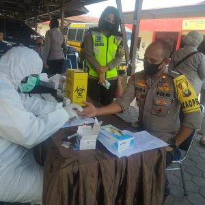 Polres Tanjungpinang Lakukan Rapid Test Gratis