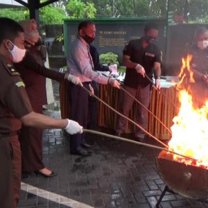 Barang Bukti 85 Perkara Tahun 2019 dan 2020 Dimusnahkan