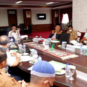 Rapat Bahas Pengembangan RSUD Tanjung Uban