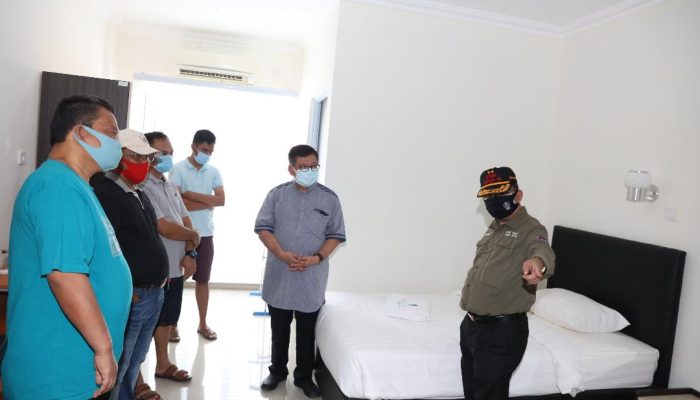 Sekda Kepri Tinjau Dua Lokasi Antisipasi Lonjakan Pasien Covid 19