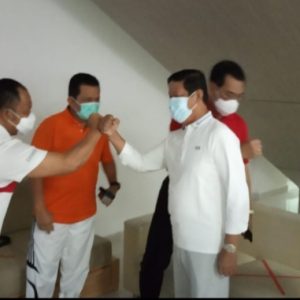 Calon Kada Ikuti Tes Kesehatan