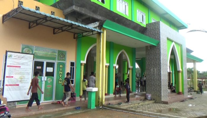 Jam Pembelajaran  Di Ponpes Darul Ilmi Bintan Dikurangi,Pasca 10 Santri Terpapar Covid-19