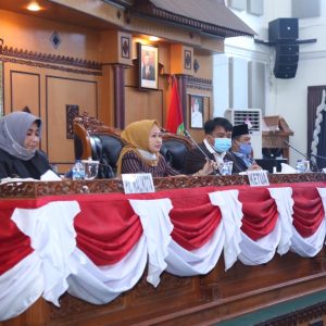 DPRD Kota Tanjungpinang Sampaikan Nota Pengantar Ranperda Perubahan Tentang Hak Keuangan dan Administratif