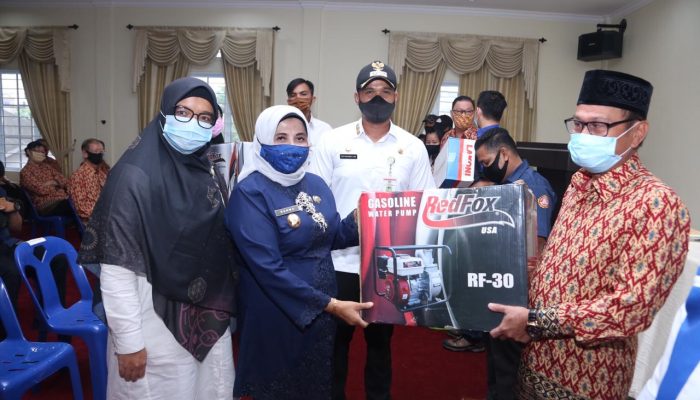 Rahma: RT dan RW  Merupakan Ujung Tombak Pemerintah