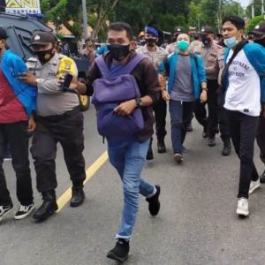 Aksi Mahasiswa Minta Tuntaskan Kasus BPHTB Dibubarkan Polisi